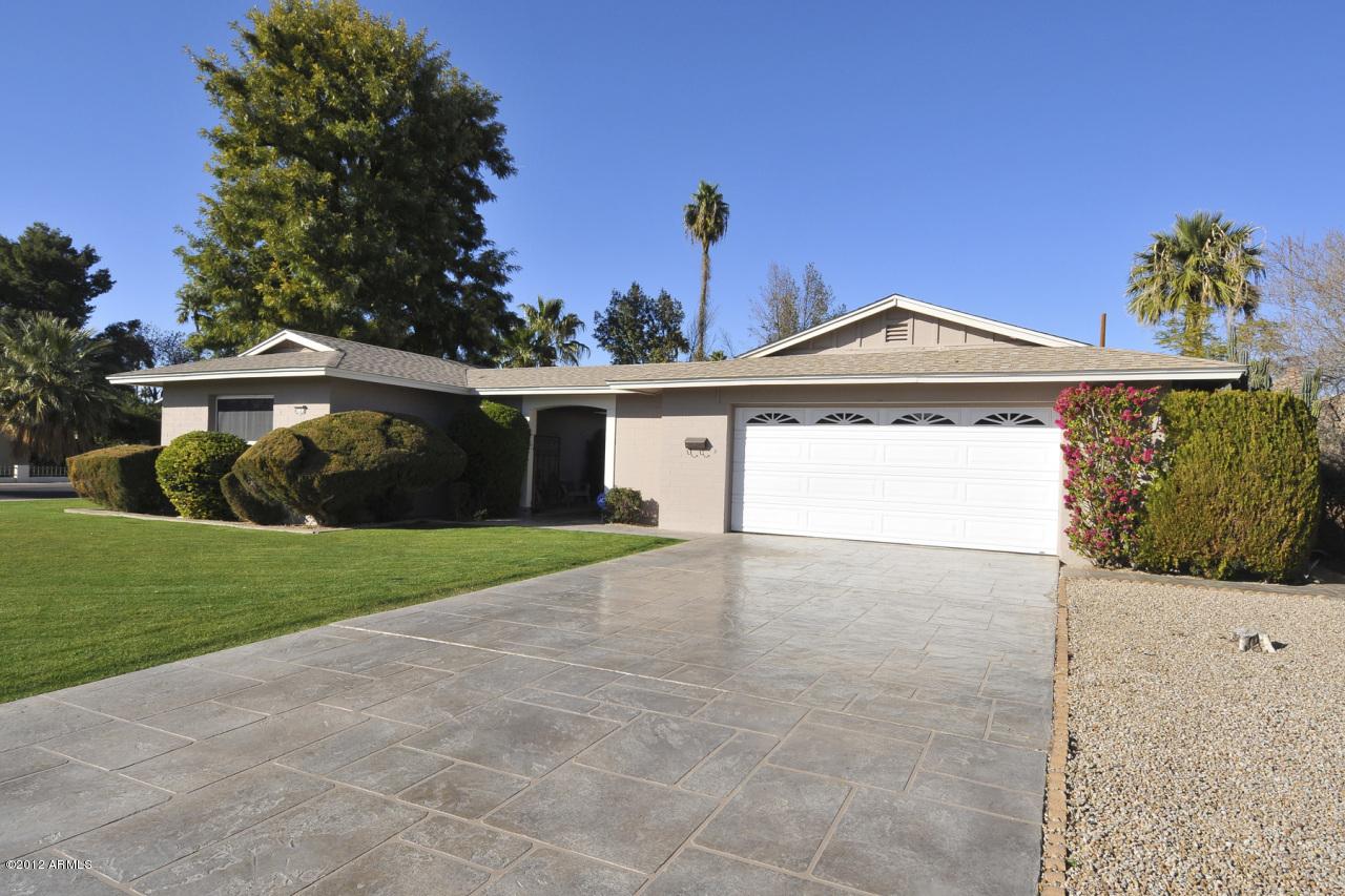 8702 E Rose Ln., Scottsdale, AZ 85250