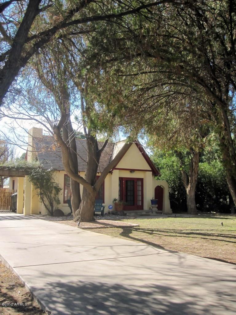 925 W Heatherbrae Dr., Phoenix, AZ 85013