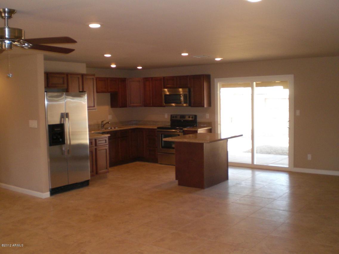 3702 E Nisbet Rd., Phoenix, AZ 85032