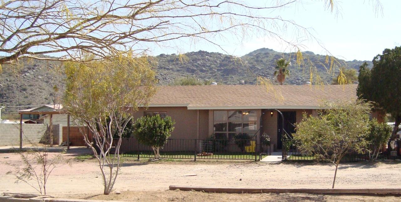 2611 E South Mountain Ave., Phoenix, AZ 85042