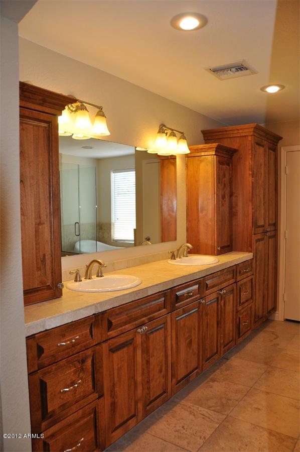 6105 E Gary St., Mesa, AZ 85205