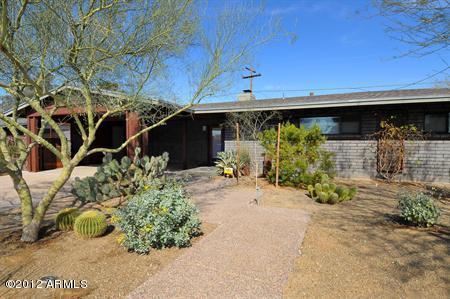 1016 E Manzanita Dr., Phoenix, AZ 85020