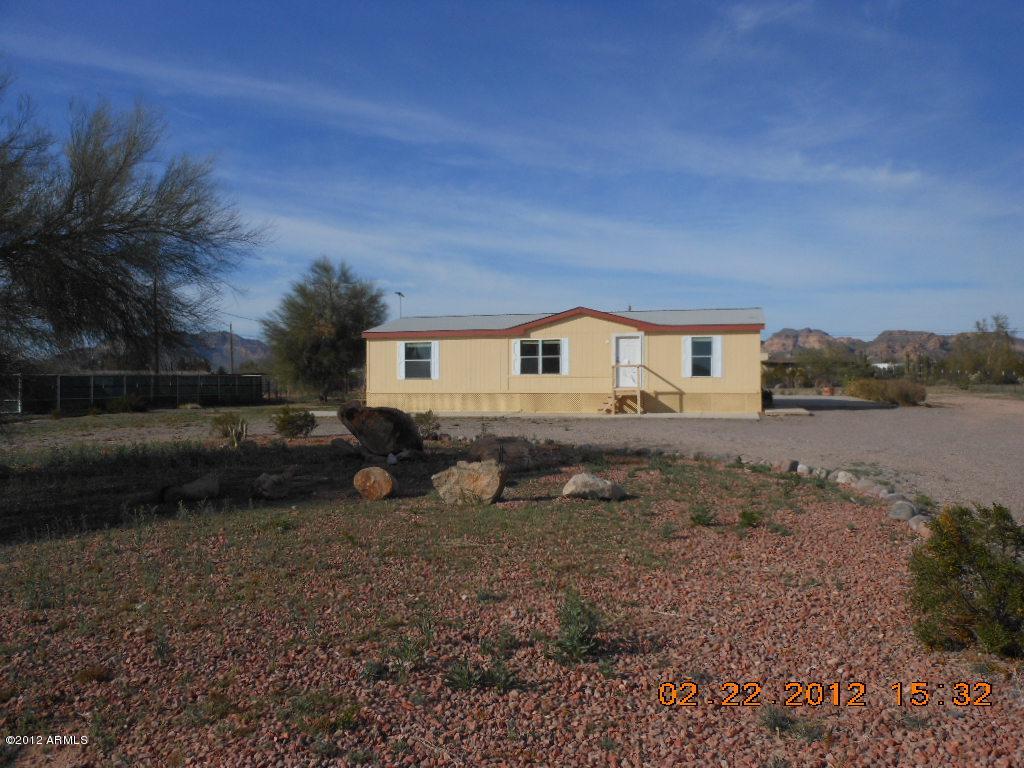 474 W Foothill St., Apache Junction, AZ 85220
