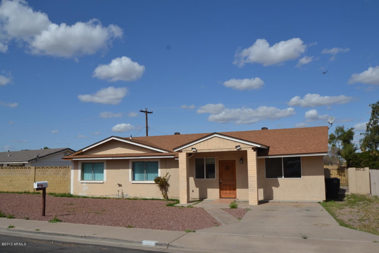 1804 W Mountain View Cir., Mesa, AZ 85201