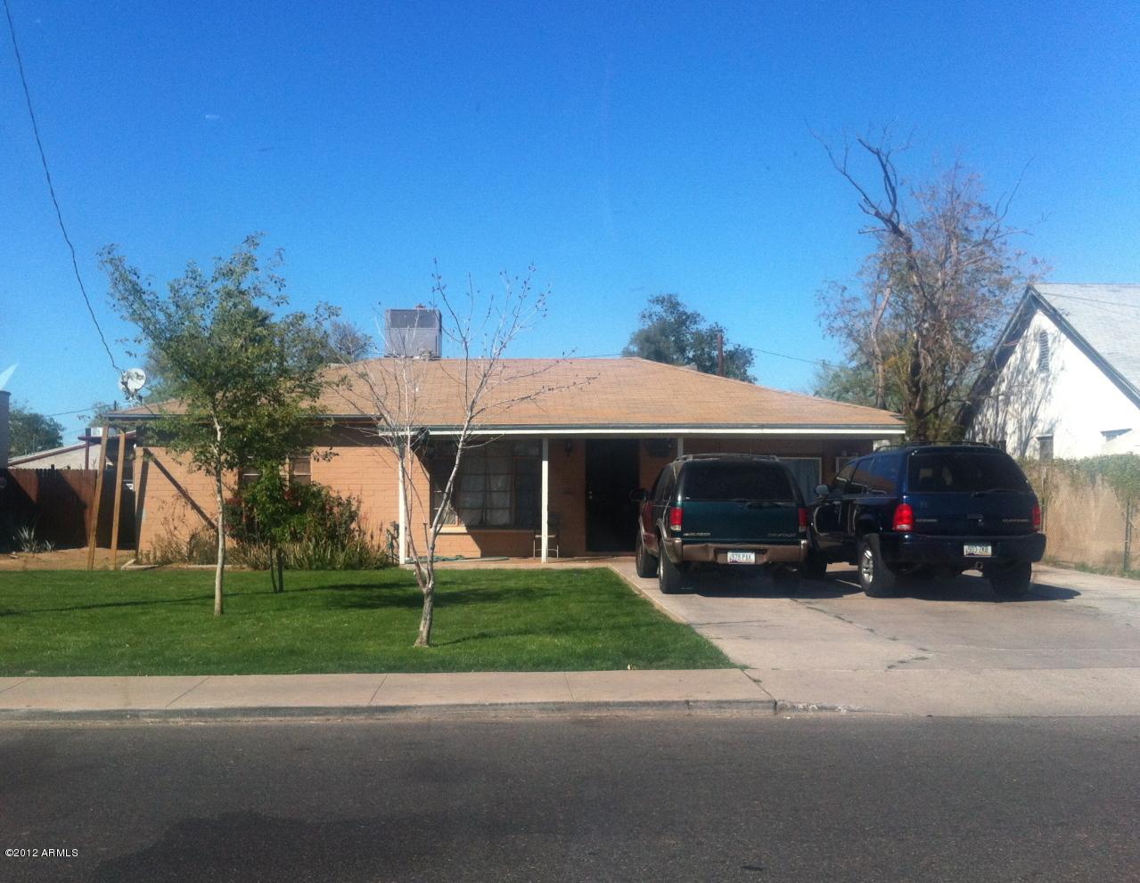 2542 E Willetta St., Phoenix, AZ 85008