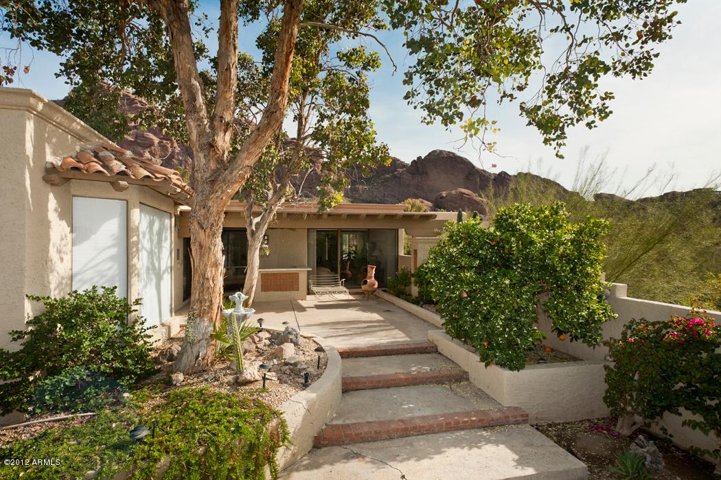 5954 N Echo Canyon Dr., Phoenix, AZ 85018