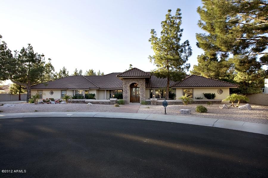 2819 W Glenn Dr., Phoenix, AZ 85051