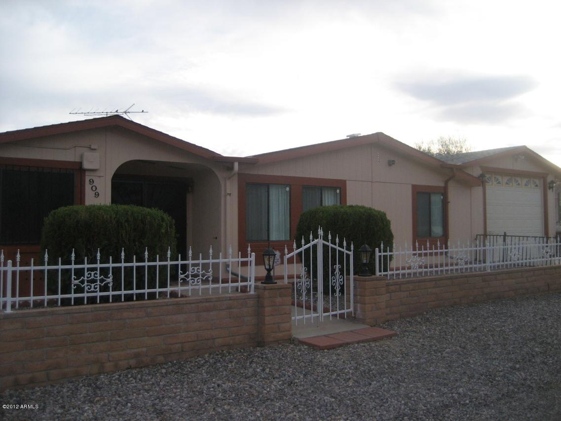 909 E Yuma Ct., Florence, AZ 85132