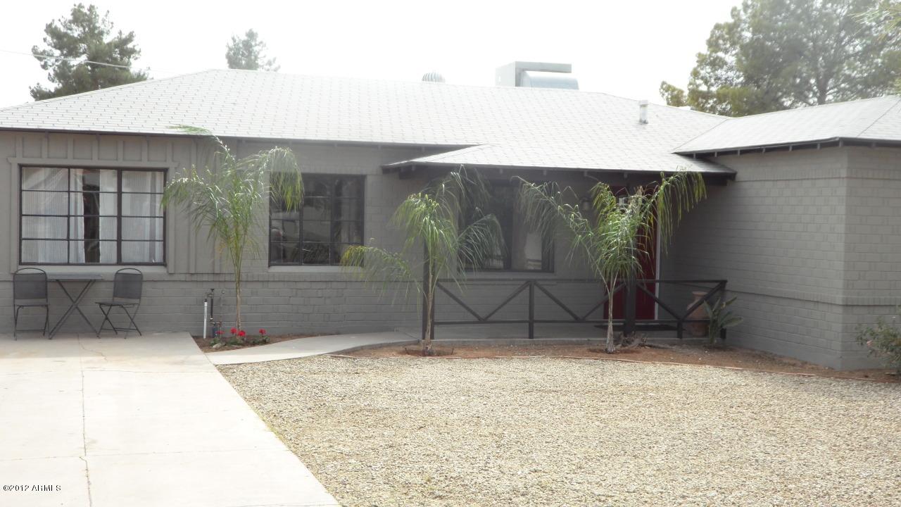 2451 E Pinchot Ave., Phoenix, AZ 85016