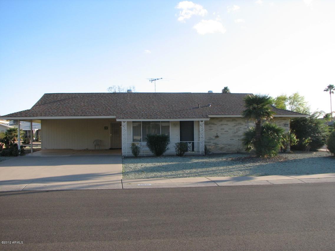 10137 W Willow Creek Cir., Sun City, AZ 85373