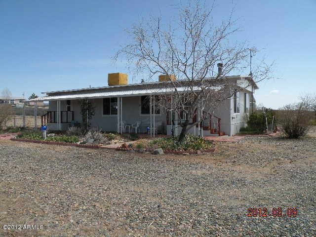 8285 W Farringdon Ln., Wilhoit, AZ 86332