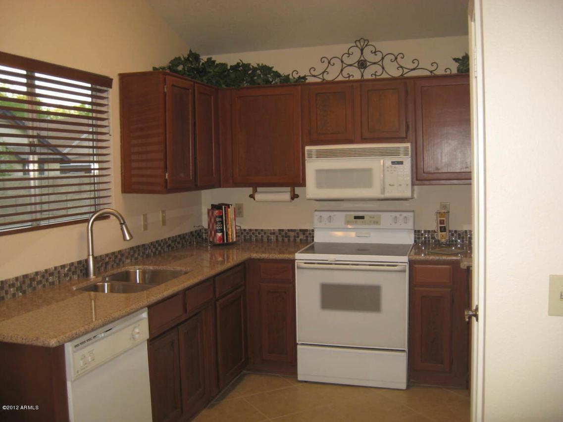 10208 N 65th Ln., Glendale, AZ 85302