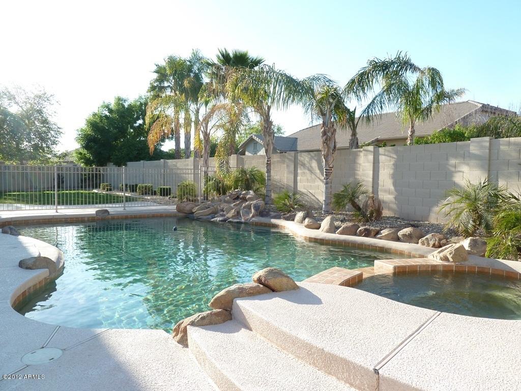 12830 W Estero Ln., Litchfield Park, AZ 85340