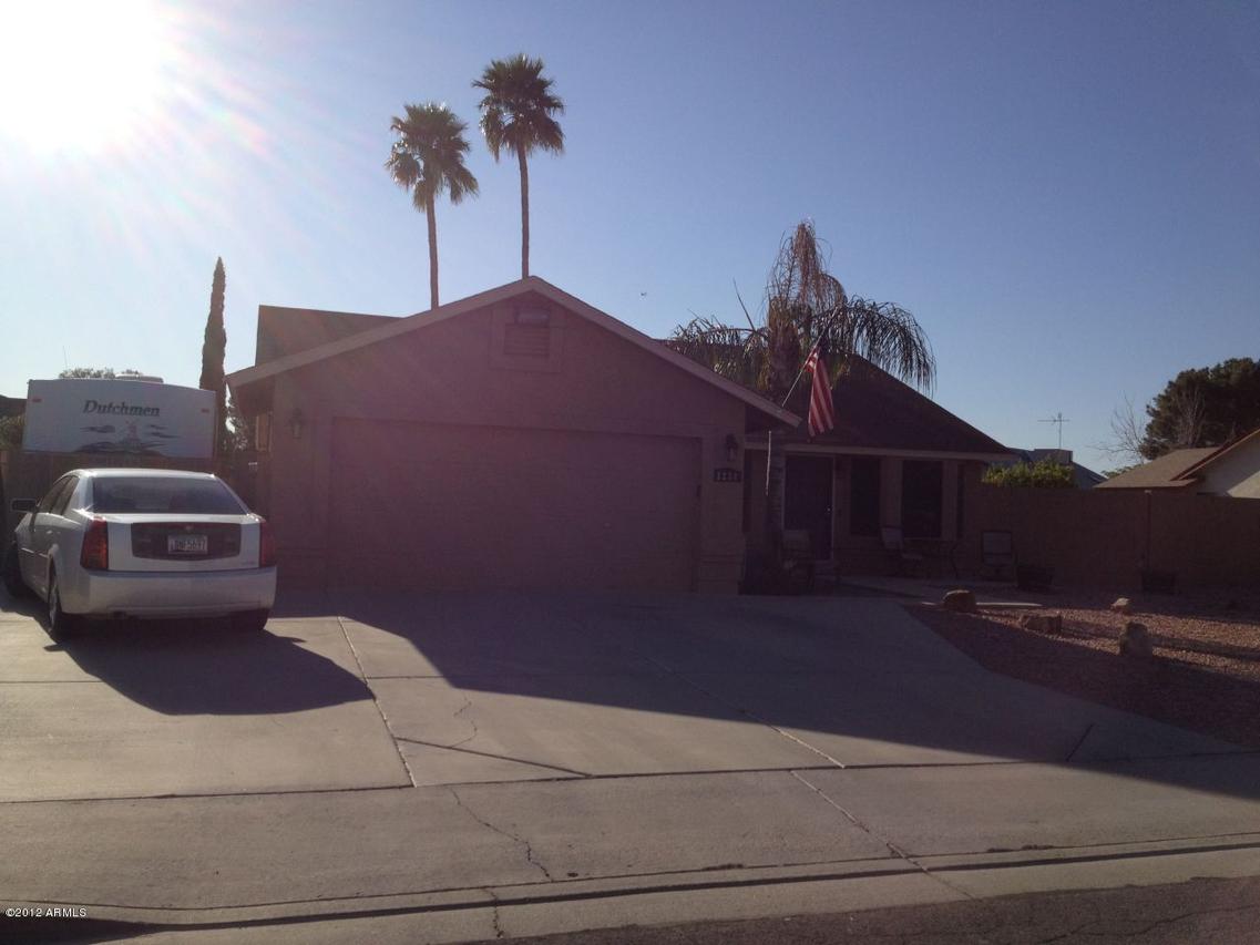 2230 N Los Alamos, Mesa, AZ 85213