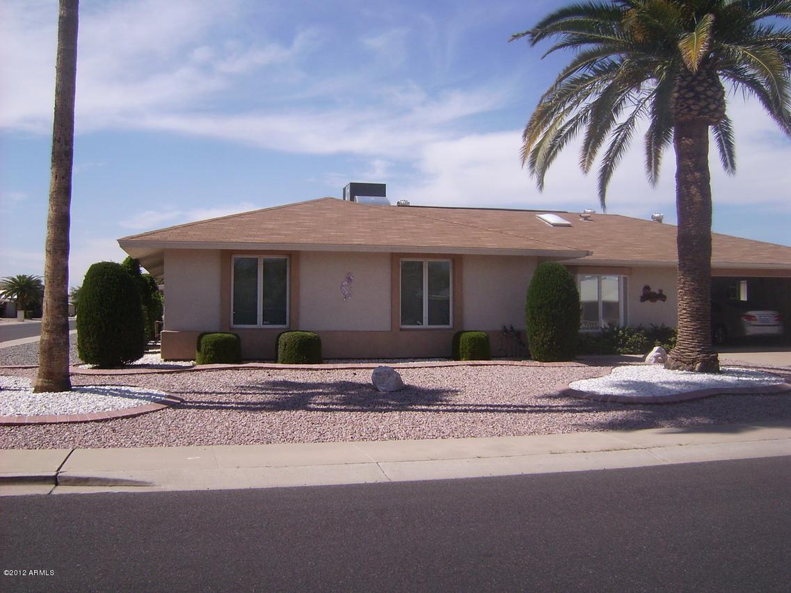 18402 N Welk Dr., Sun City, AZ 85373