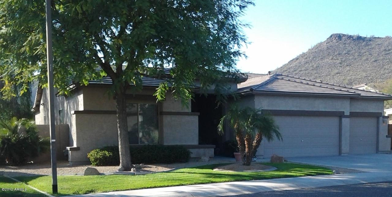 26042 N Fernbush Dr., Phoenix, AZ 85083