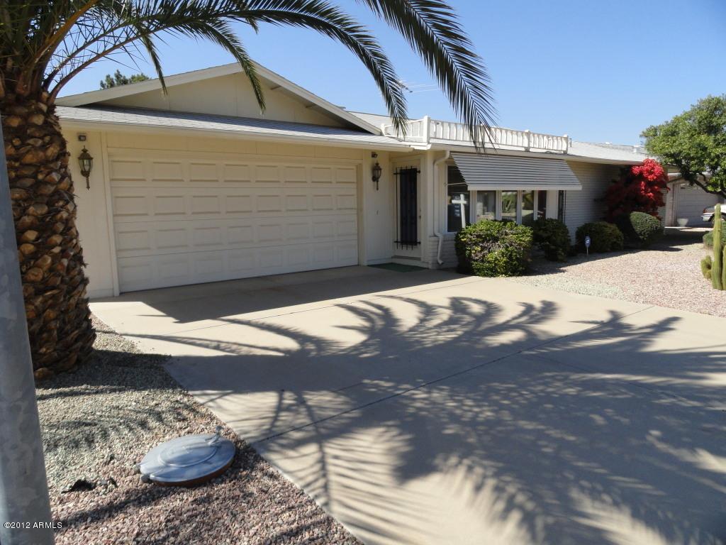 17018 N 95th Dr., Sun City, AZ 85373