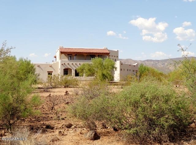 1828 E Cavalry Rd., New River, AZ 85087