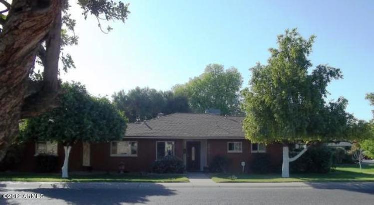 2910 N 18th Ave., Phoenix, AZ 85015