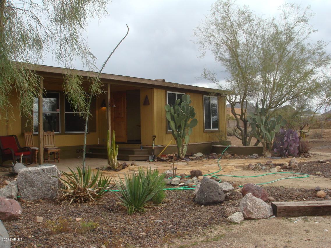 2320 E Maddock Rd., Phoenix, AZ 85086