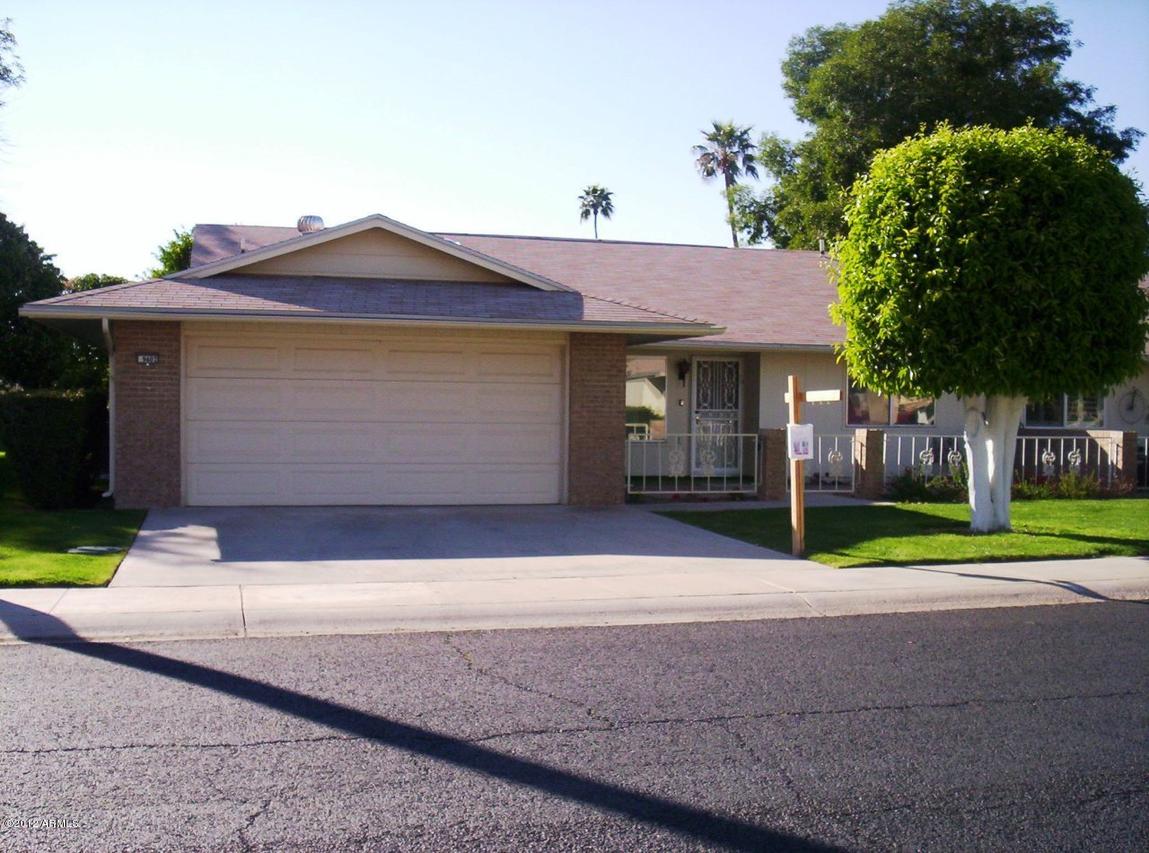 9402 N 110th Ave., Sun City, AZ 85351