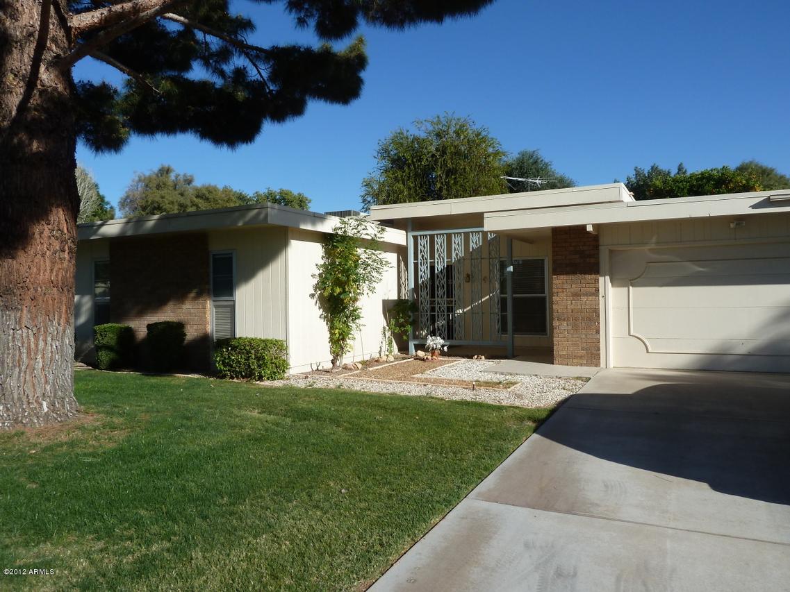 10029 W Highwood Ln., Sun City, AZ 85373