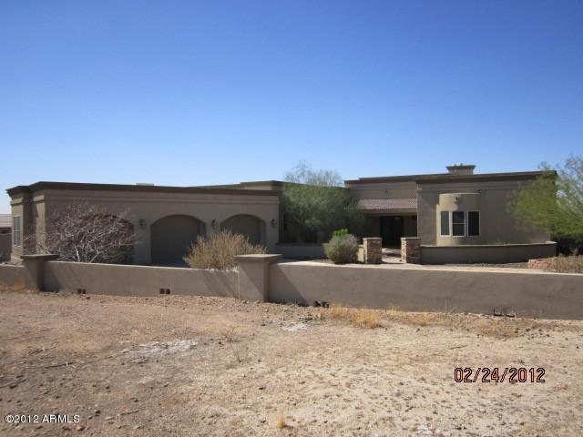 805 W Quartz Rock Rd., Phoenix, AZ 85085