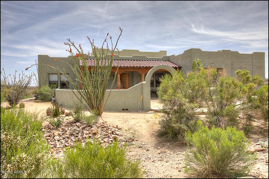 42805 N 11th Ave., New River, AZ 85087