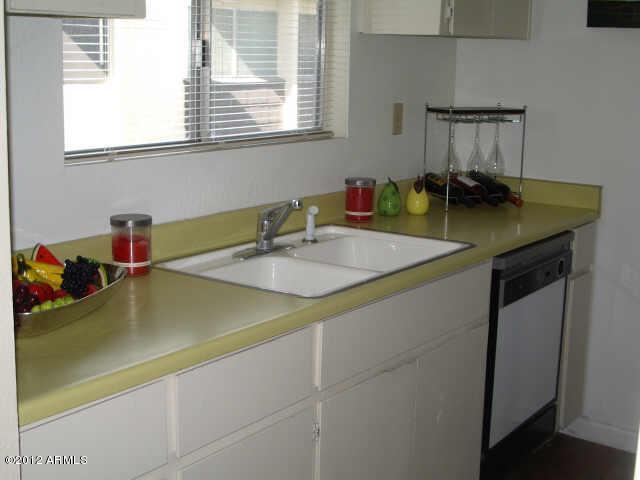 4630 N 68th St. #220, Scottsdale, AZ 85251