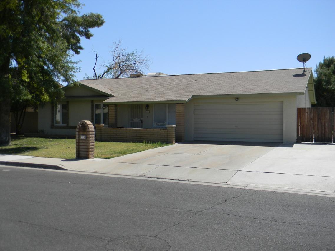 929 W Lindner Ave., Mesa, AZ 85210