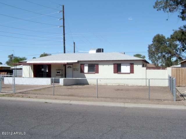 3232 W Montebello Ave., Phoenix, AZ 85017