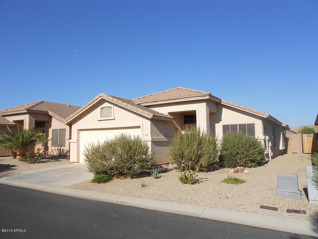 32 E Mayfield Dr., San Tan Valley, AZ 85143