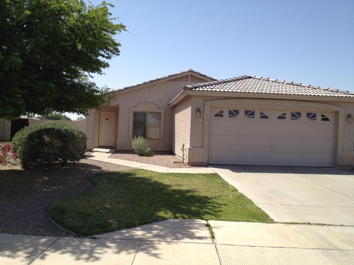 8937 E Balsam Ave., Mesa, AZ 85208