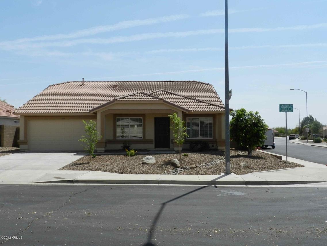 11335 E Downing Cir., Mesa, AZ 85207