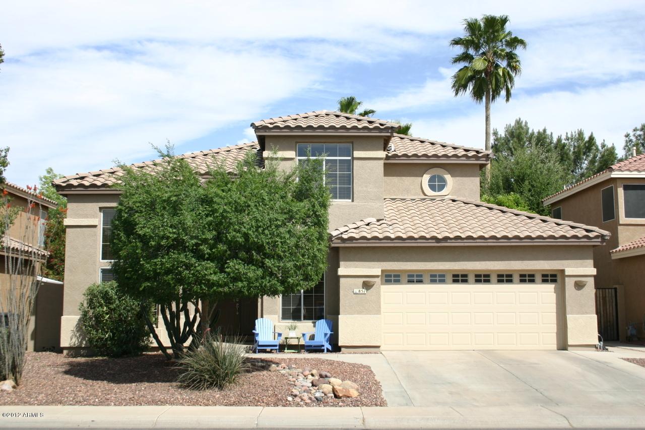 851 N Woodburne Dr., Chandler, AZ 85224