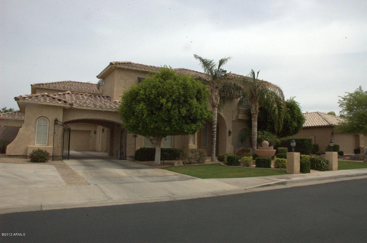 7276 W Softwind Dr., Peoria, AZ 85383