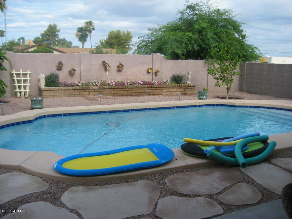 9228 S Las Lomitas St., Phoenix, AZ 85042