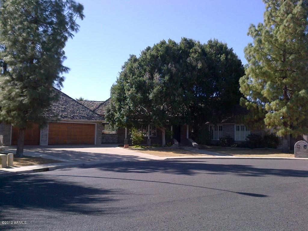1525 E Elmwood Cir., Mesa, AZ 85203