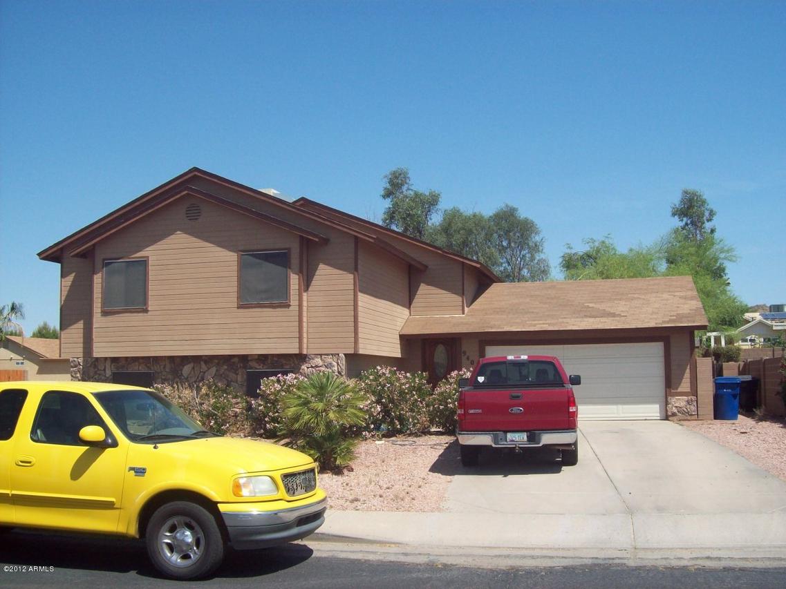 9402 E Fenimore Rd., Mesa, AZ 85207