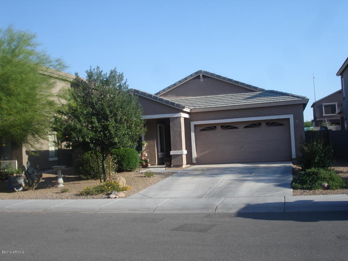 1041 W Desert Basin Dr., San Tan Valley, AZ 85143