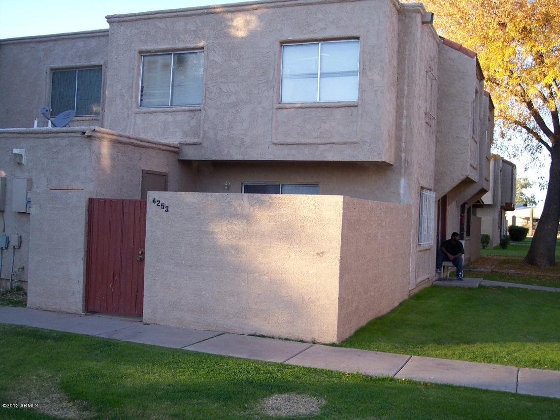 4253 N 68th Ln., Phoenix, AZ 85033