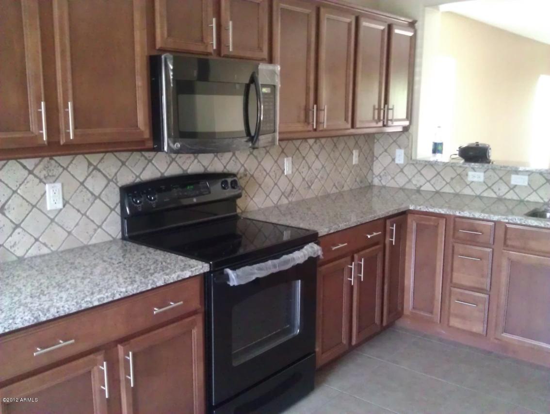 2755 E Mineral Park Rd., San Tan Valley, AZ 85143