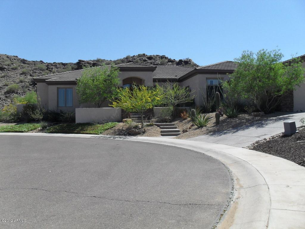 8714 S 24th Way, Phoenix, AZ 85042