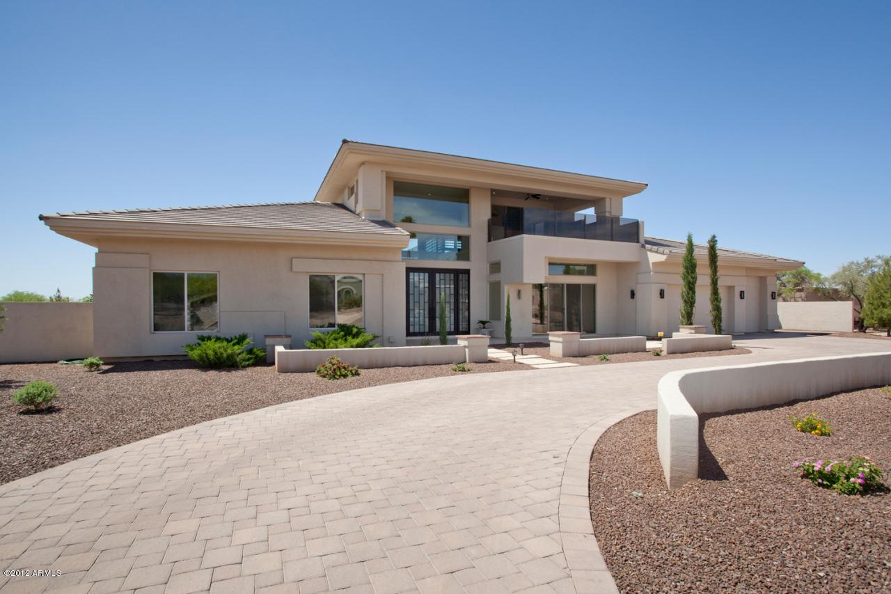 10541 E Charter Oak Dr., Scottsdale, AZ 85259