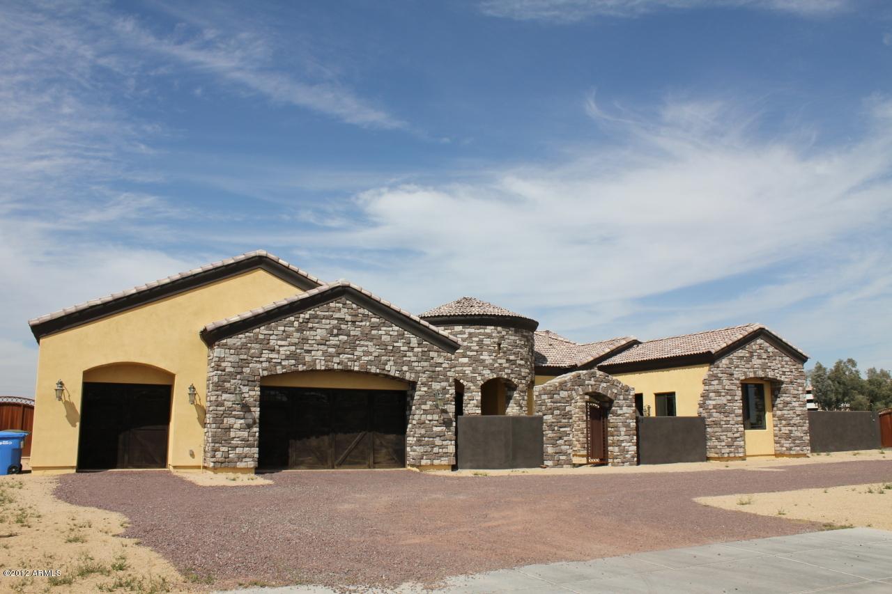3642 E Edna Ave., Phoenix, AZ 85032