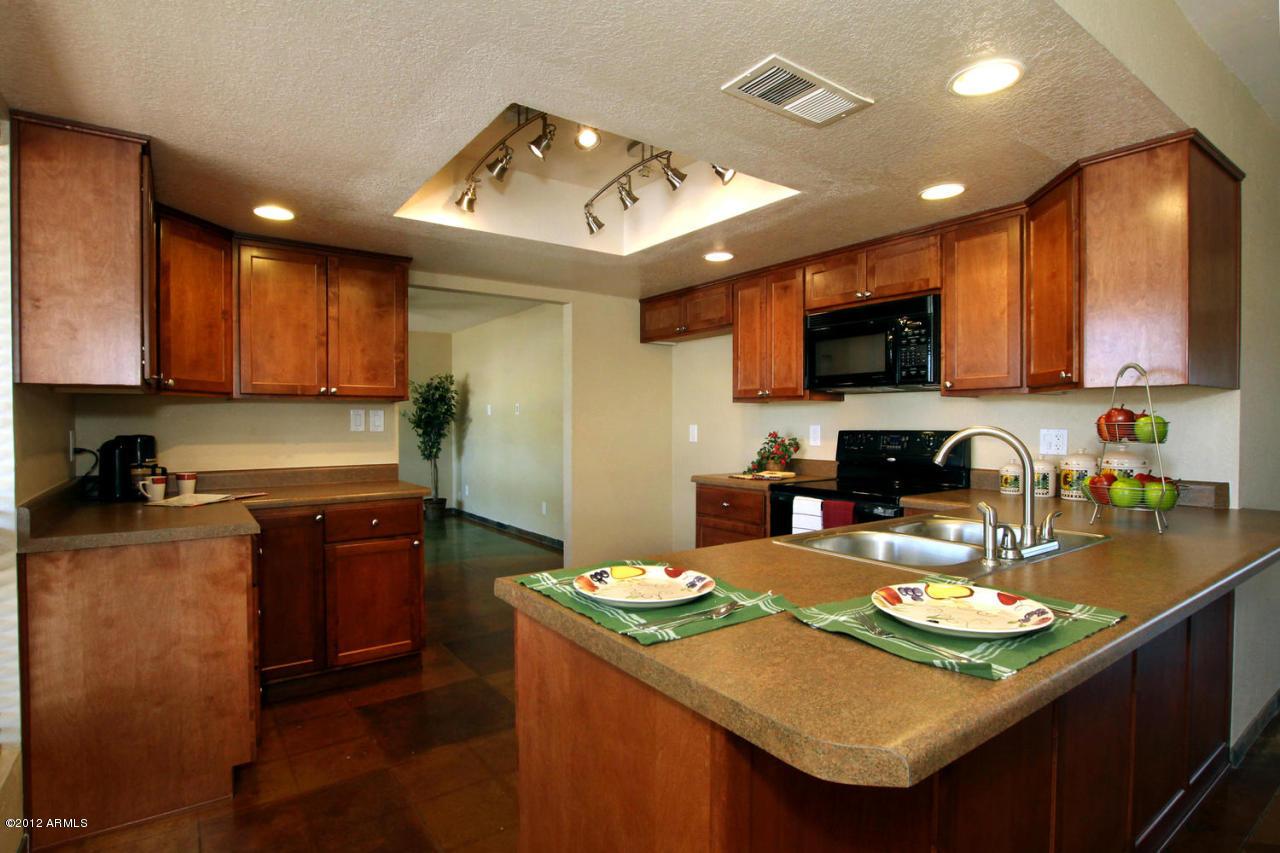 613 W Piute Ave., Phoenix, AZ 85027