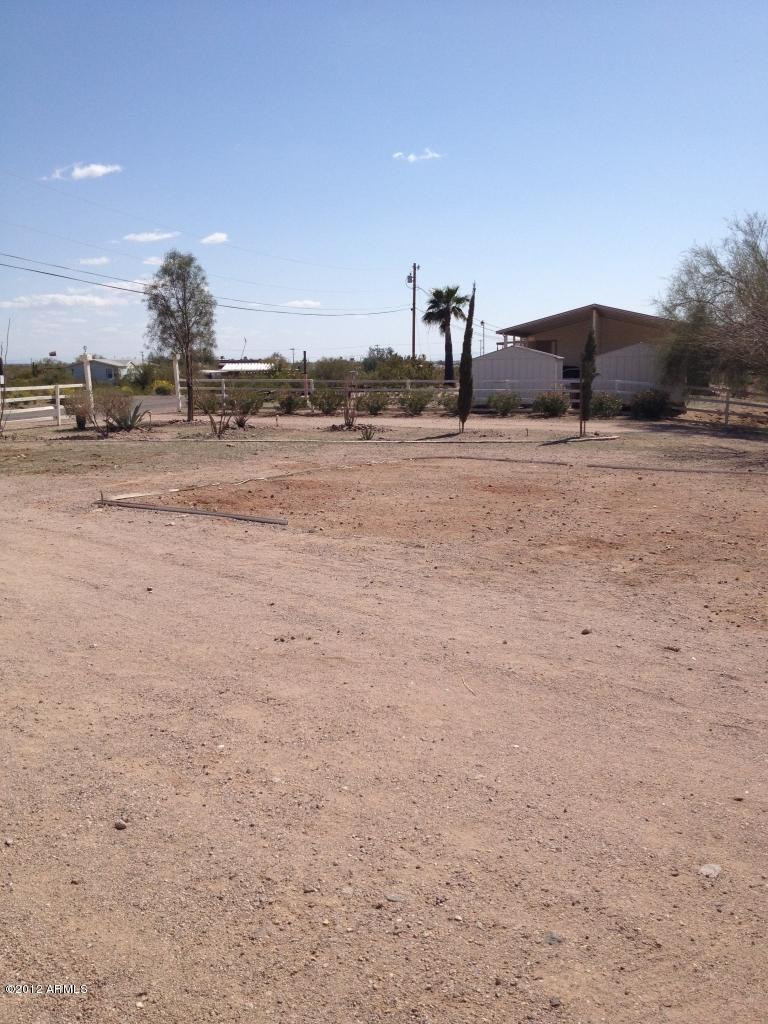 2081 E 14th Ave., Apache Junction, AZ 85219