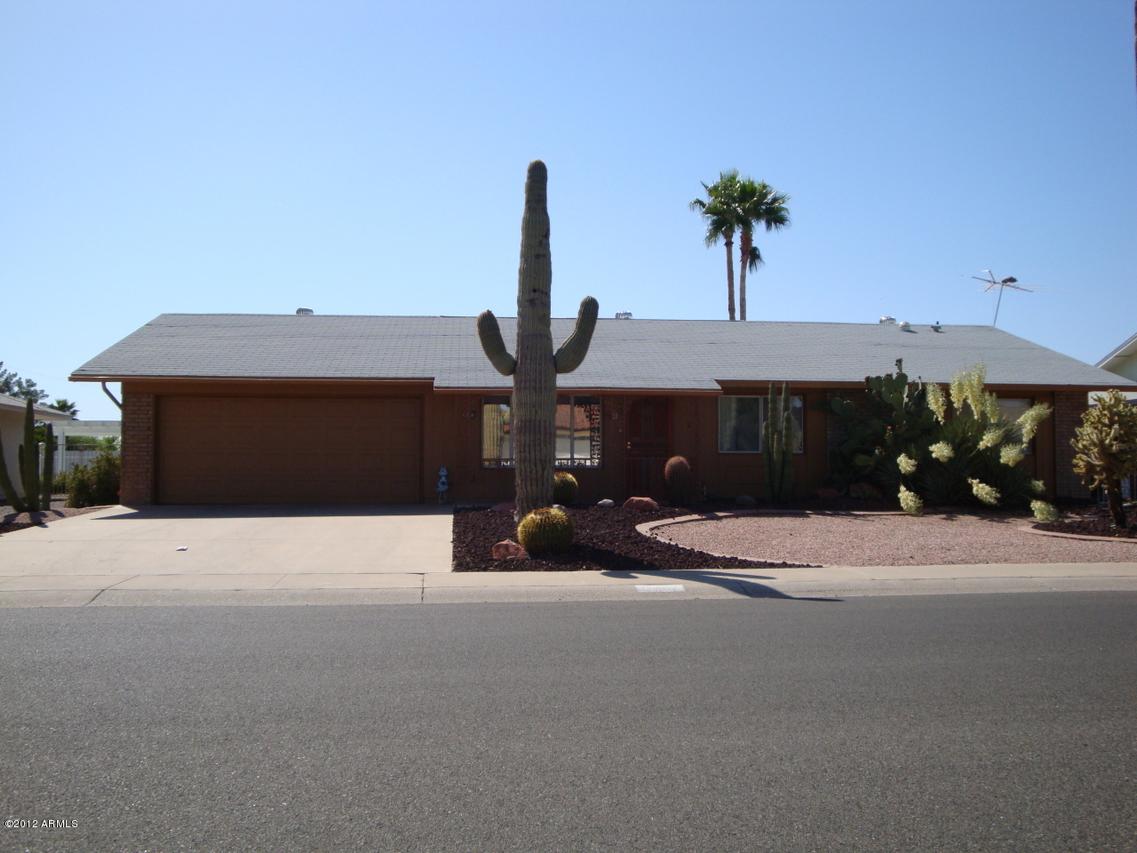 19402 N Welk Dr., Sun City, AZ 85373