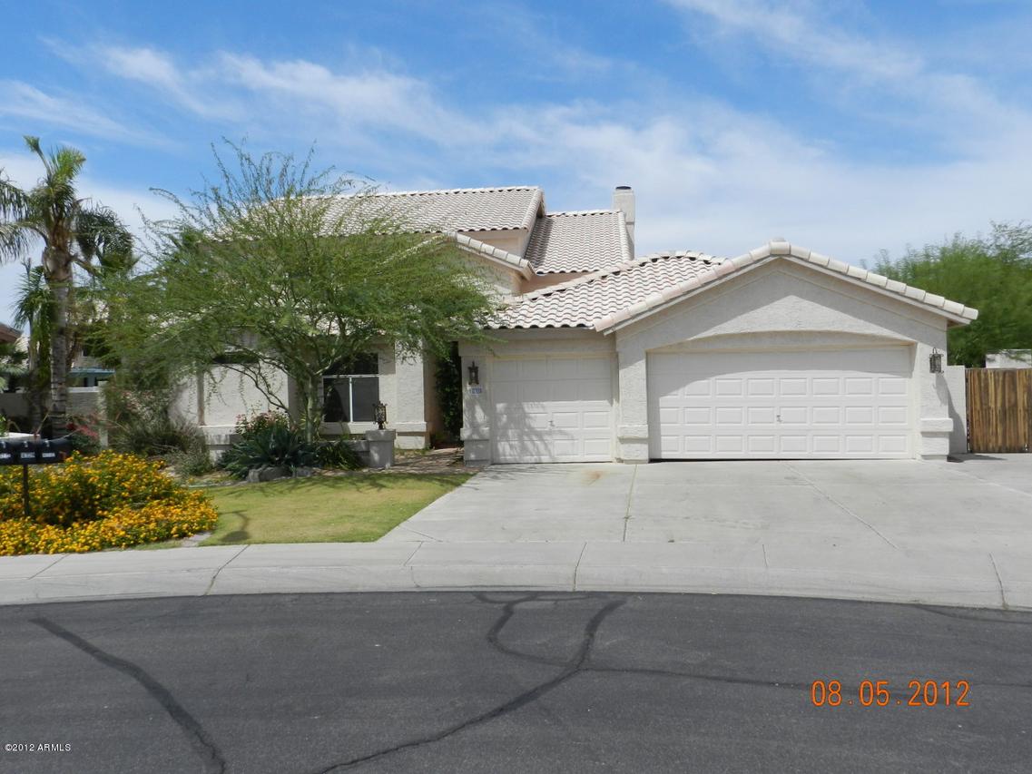 8728 W Tierra Buena Ln., Peoria, AZ 85382