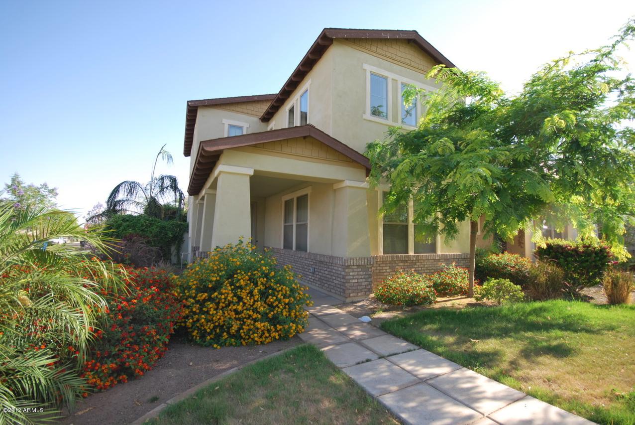 13676 N 152nd Dr., Surprise, AZ 85379